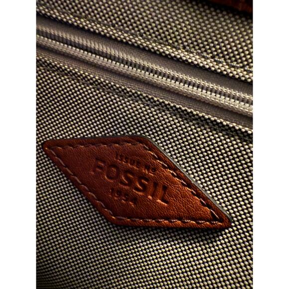 Fossil Wiley Mini Leather Satchel Brown Crossbody Bag Brass Buckle Key Charm - Picture 3 of 15